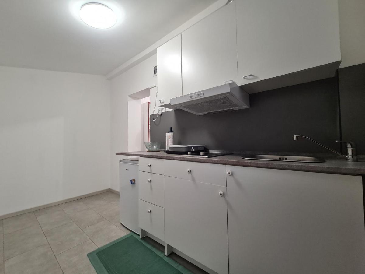 Countryside Apartment Копер Экстерьер фото