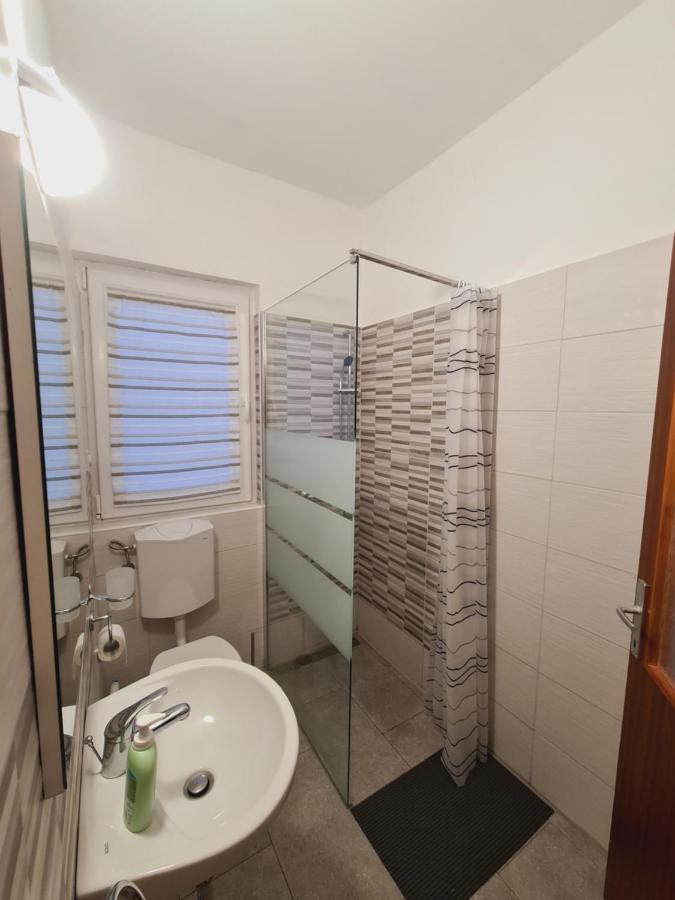 Countryside Apartment Копер Экстерьер фото